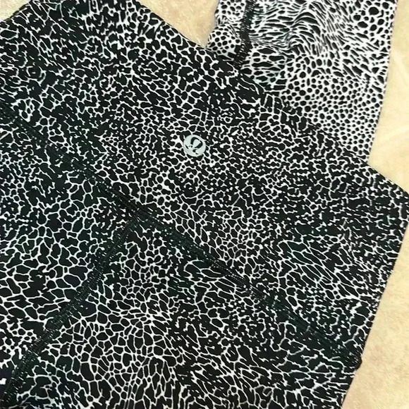 Lululemon - Picture 5 of 6